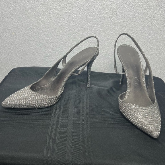 Michael Michael Kors Slingback Pumps Sz 9 Silver - Picture 3 of 8
